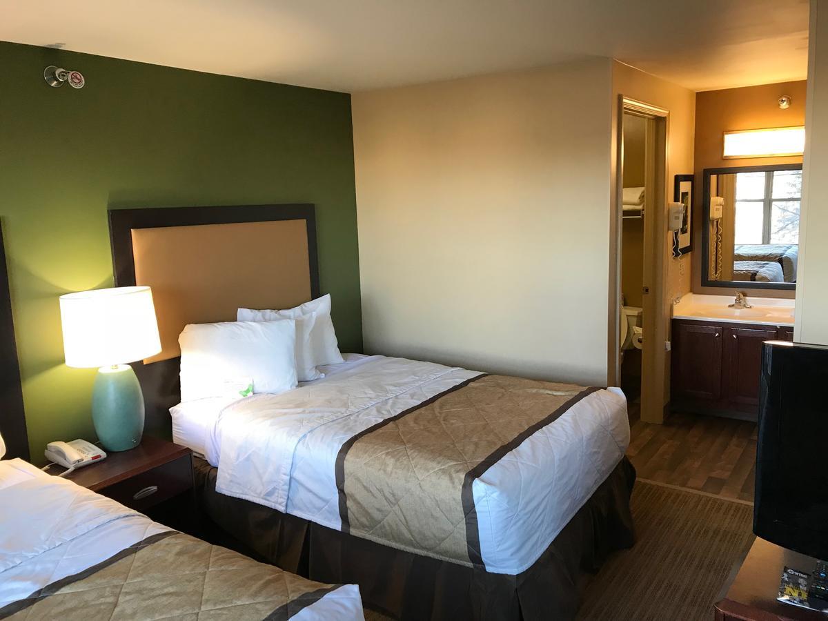 Extended Stay America Suites - Detroit - Auburn Hills - Featherstone Rd Zewnętrze zdjęcie