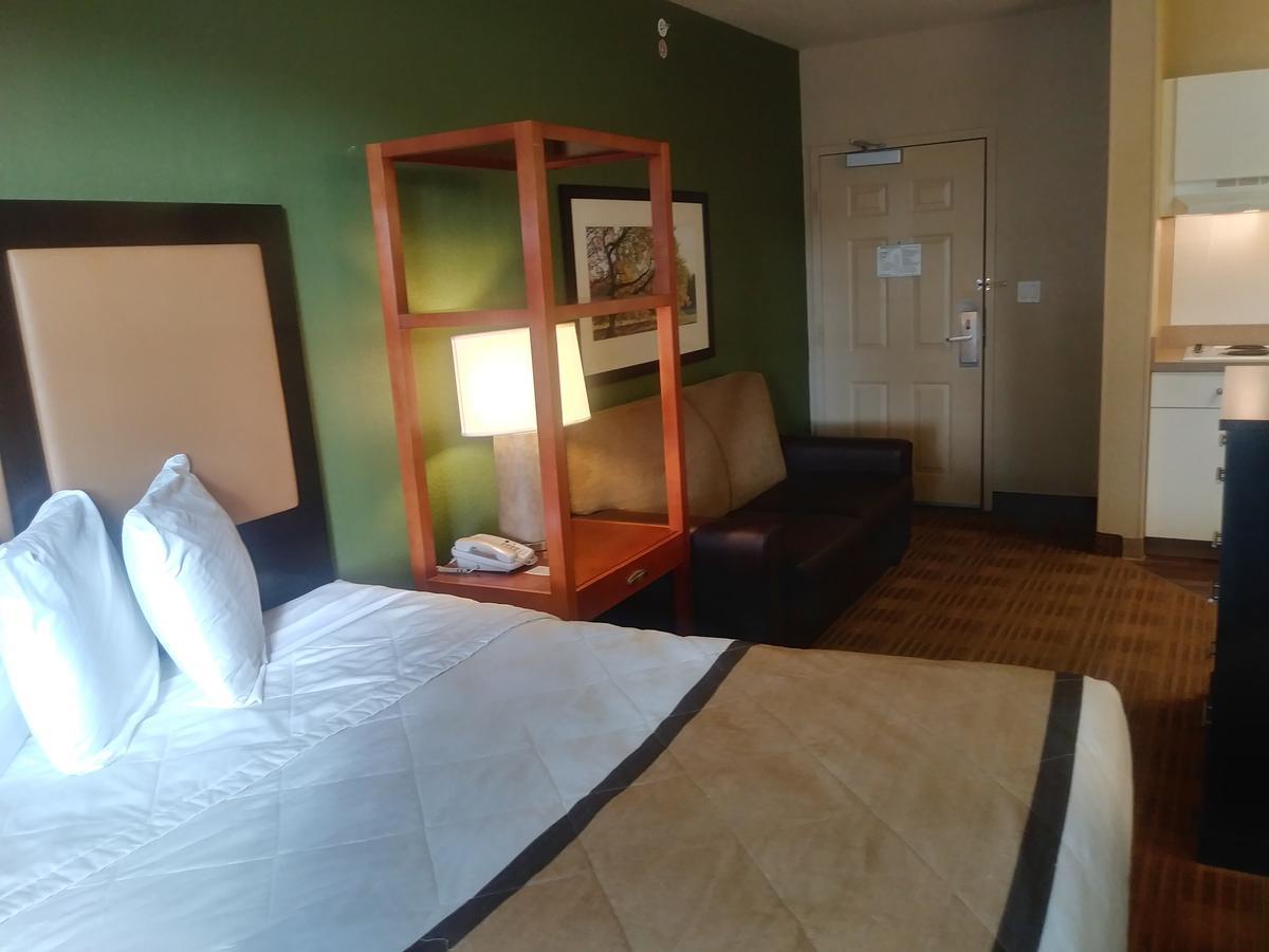 Extended Stay America Suites - Detroit - Auburn Hills - Featherstone Rd Zewnętrze zdjęcie